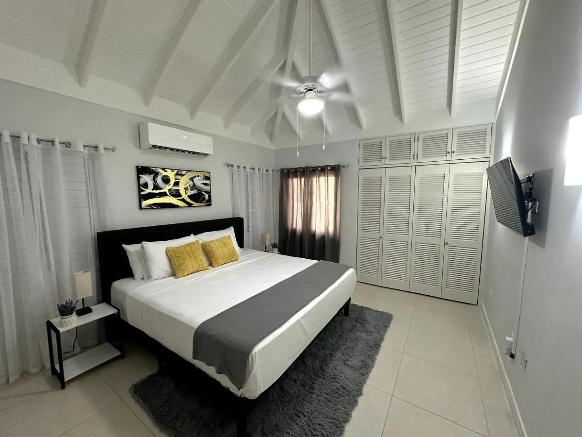 The Sunshine 3 Bedroom Villa With Pool & Gym Richmond 0*,  牙买加
